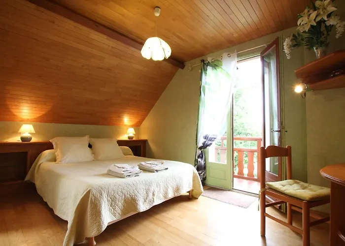 L'espiatet فندق مبيت وإفطار Borce