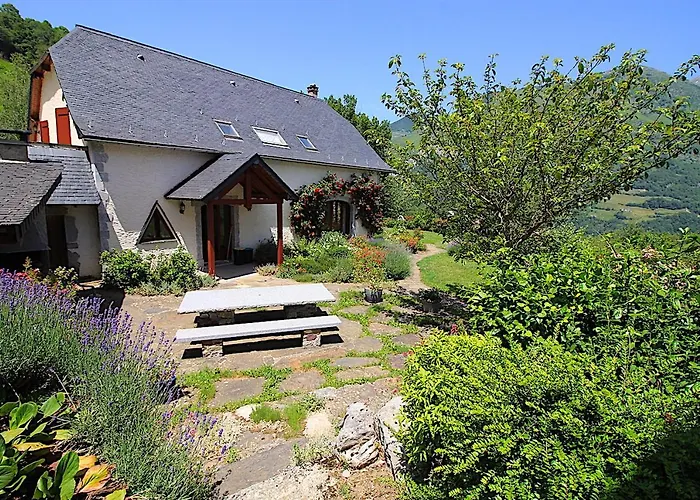 L'espiatet فندق مبيت وإفطار Borce